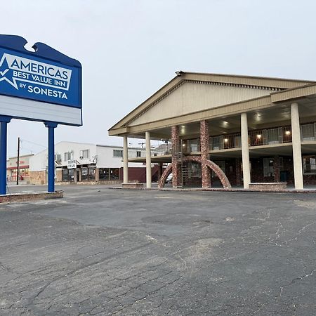 Americas Best Value Inn Wendover Exterior foto